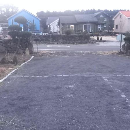 Hamdeok Pool Villa Pension Jeju Bagian luar foto
