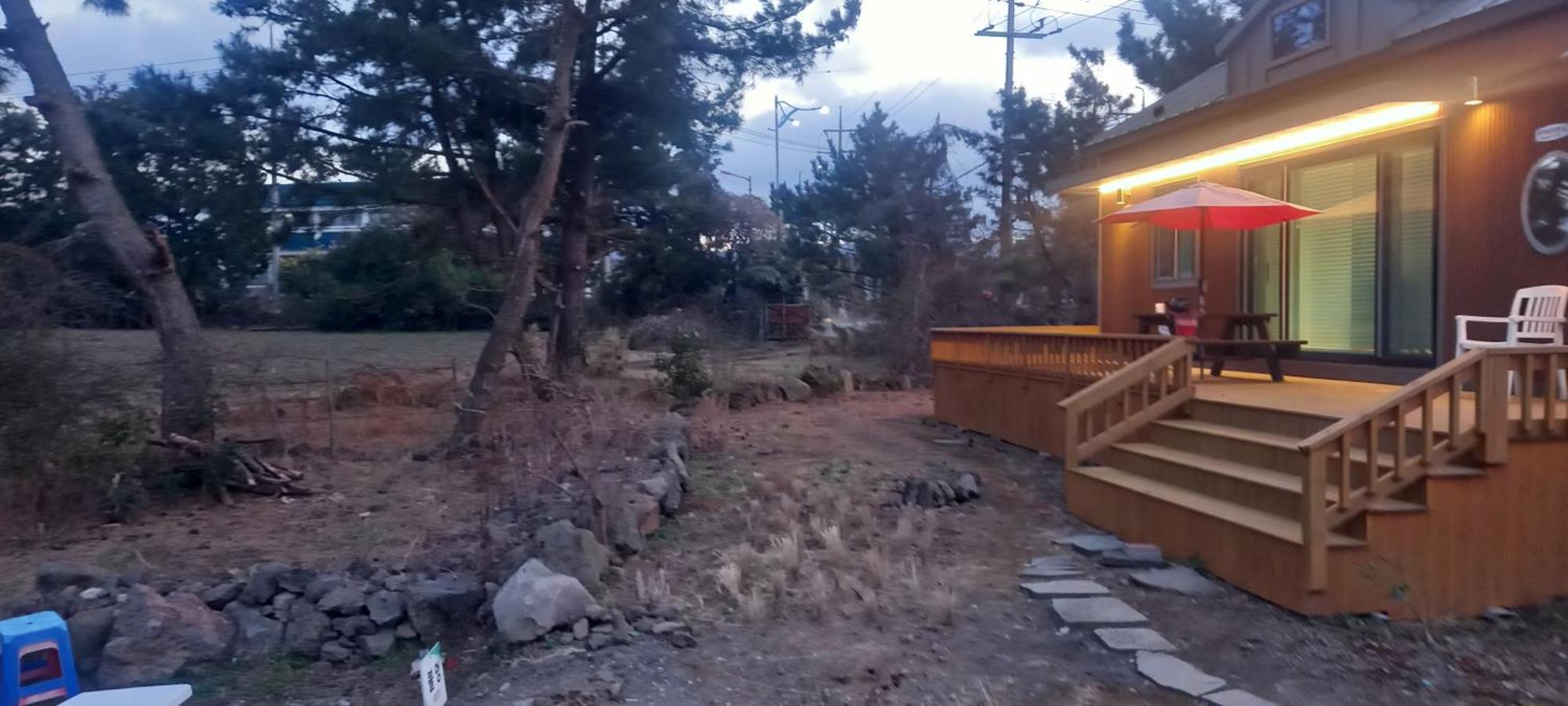 Hamdeok Pool Villa Pension Jeju Bagian luar foto