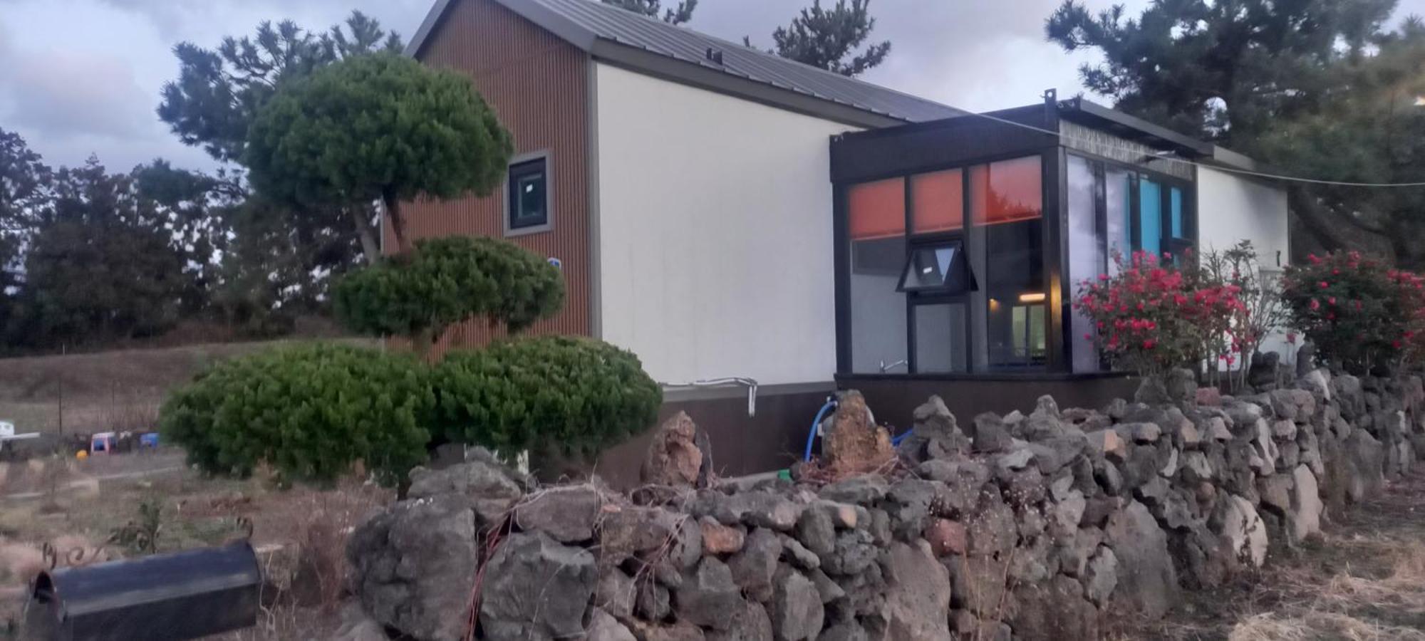 Hamdeok Pool Villa Pension Jeju Bagian luar foto